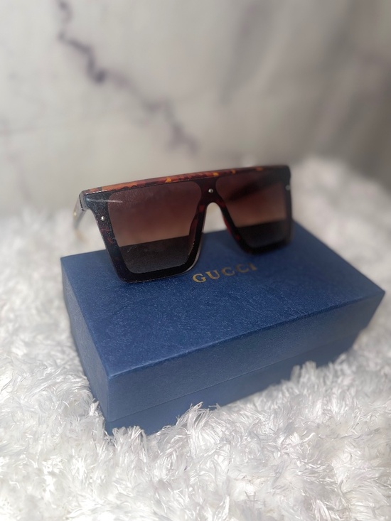 Sunglasses main image 6